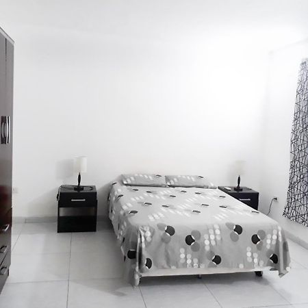 City Lodge Apart Santa Cruz de La Sierra Ngoại thất bức ảnh